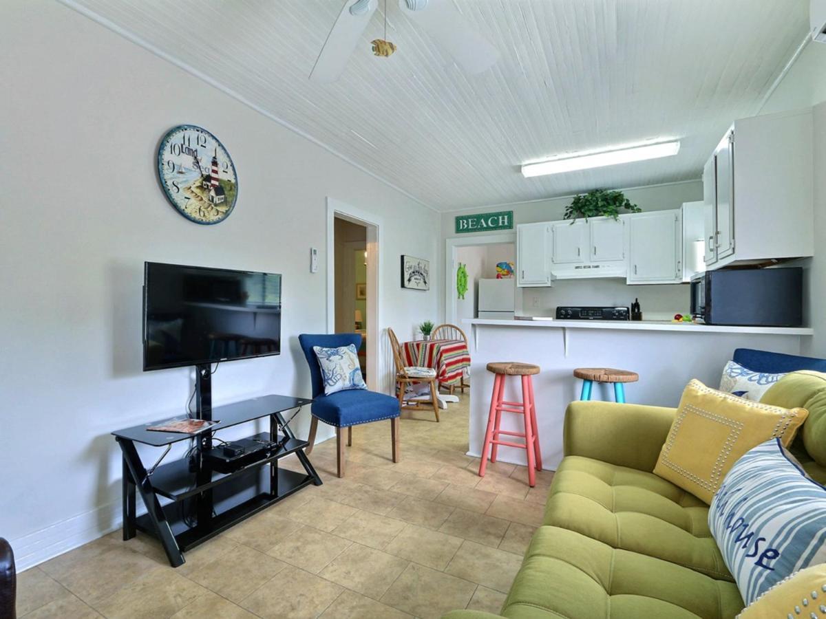 Movie House Lot A Apartamento Tybee Island Exterior foto
